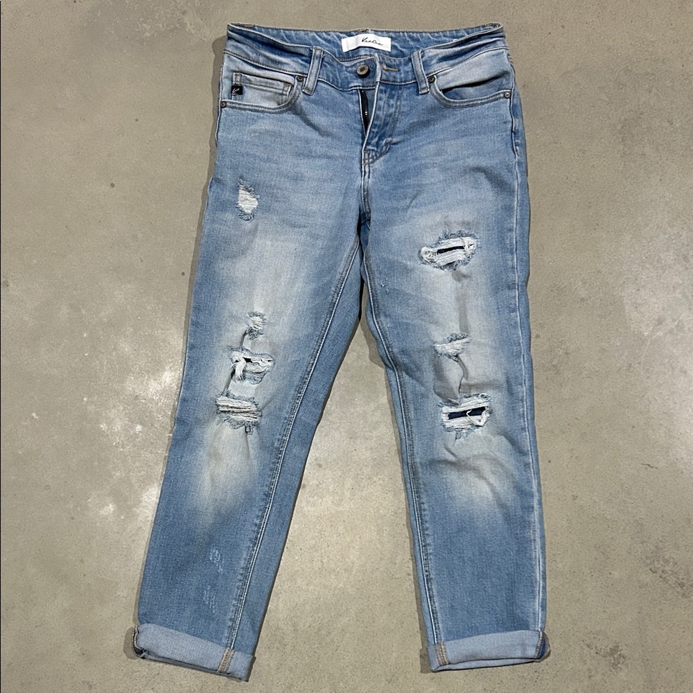 KanCan Light Blue Distressed Cropped Jeans
